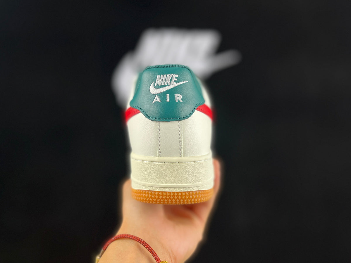 NIKE AIR FORCE 1 Low