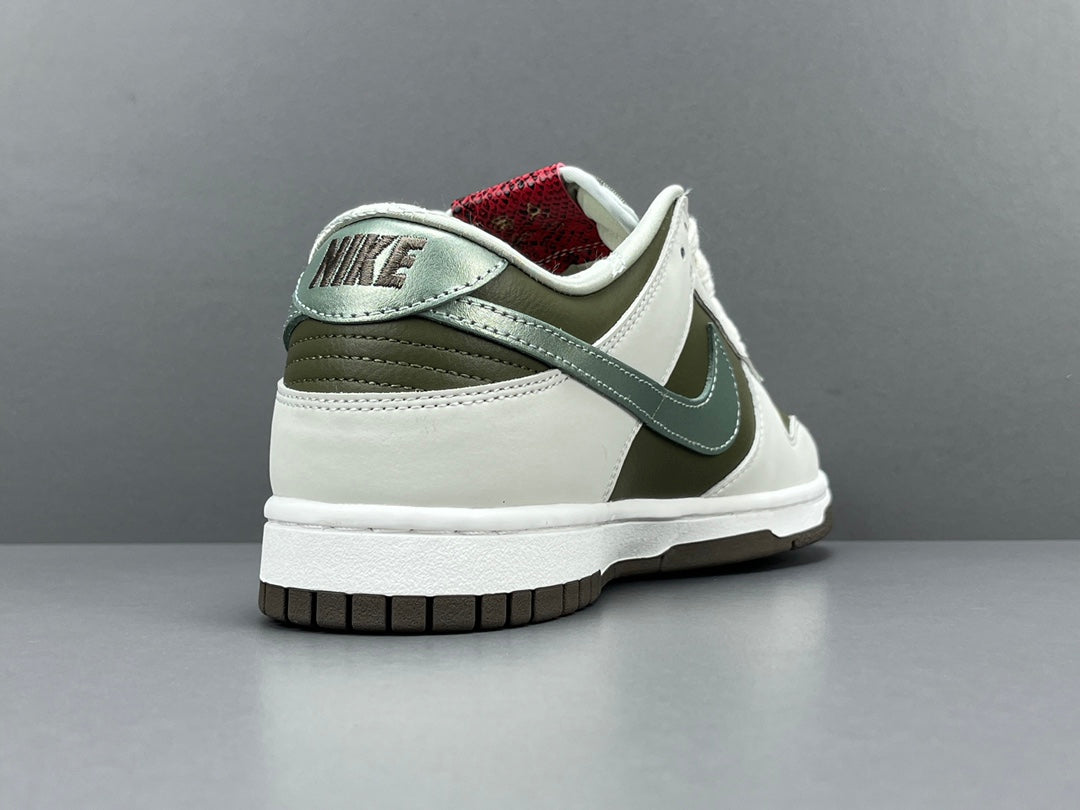 NIKE DUNK LOW x YEAR OF THE SNAKE